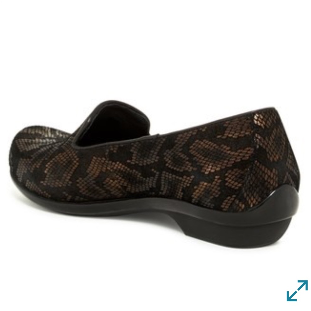 Dansko Olivia suede leather Python snake print low top clog - Picture 6 of 7